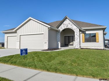 20506 Boulder Street, Gretna, NE 68028