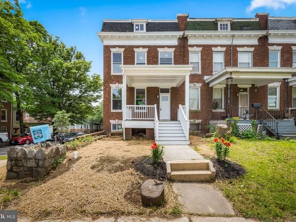 815 E 33RD STREET, BALTIMORE, MD 21218