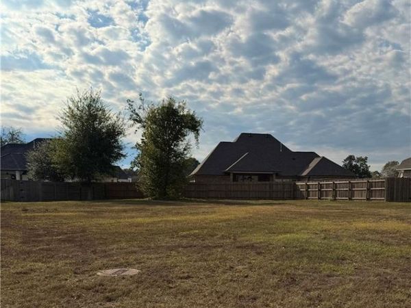 656 DOCKSIDE Drive, Slidell, LA 70461