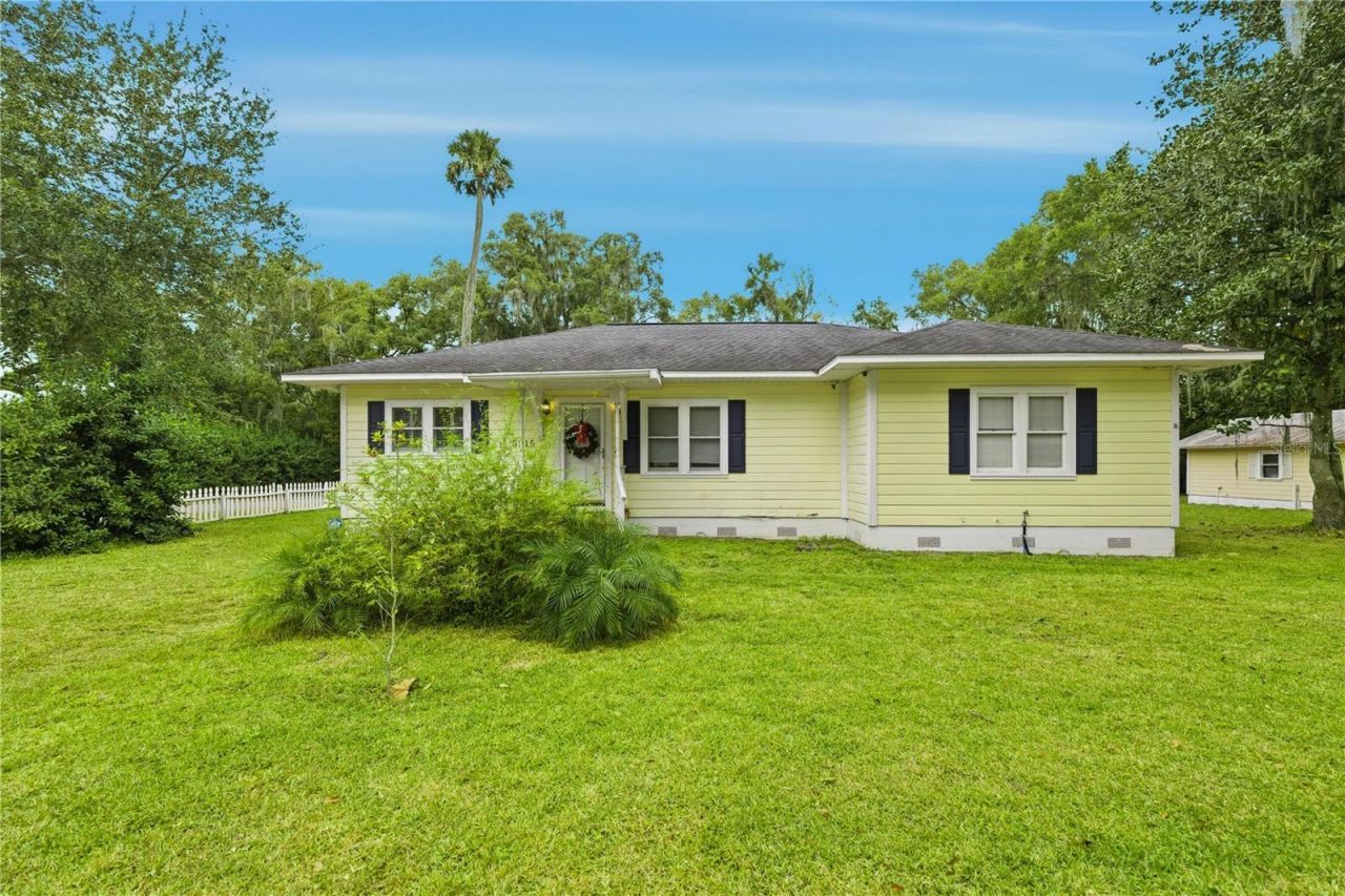 5915 Avenue F, Mc Intosh, FL 32664 Photo
