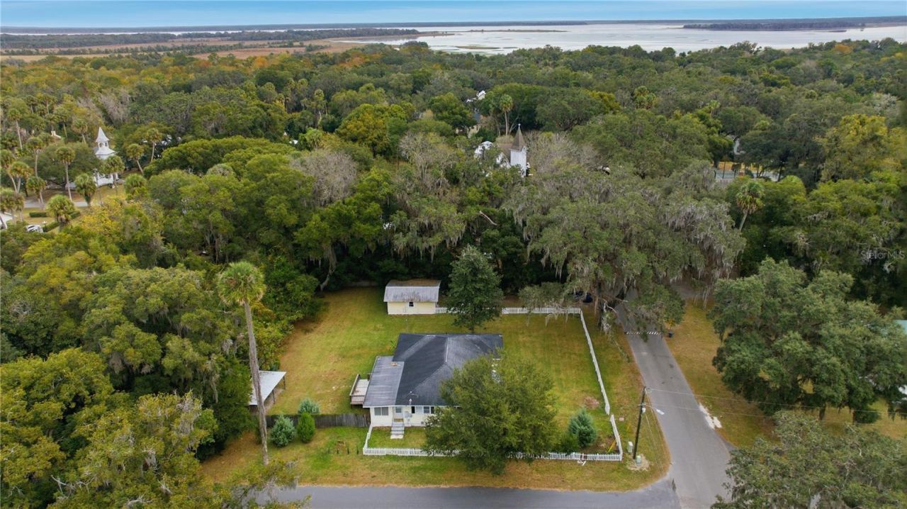 5915 Avenue F, Mc Intosh, FL 32664 Photo