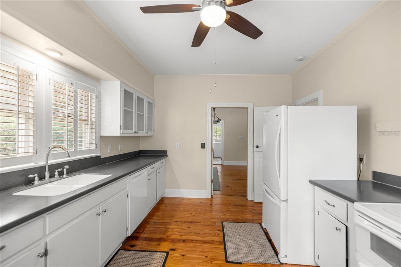 5915 Avenue F, Mc Intosh, FL 32664 Photo