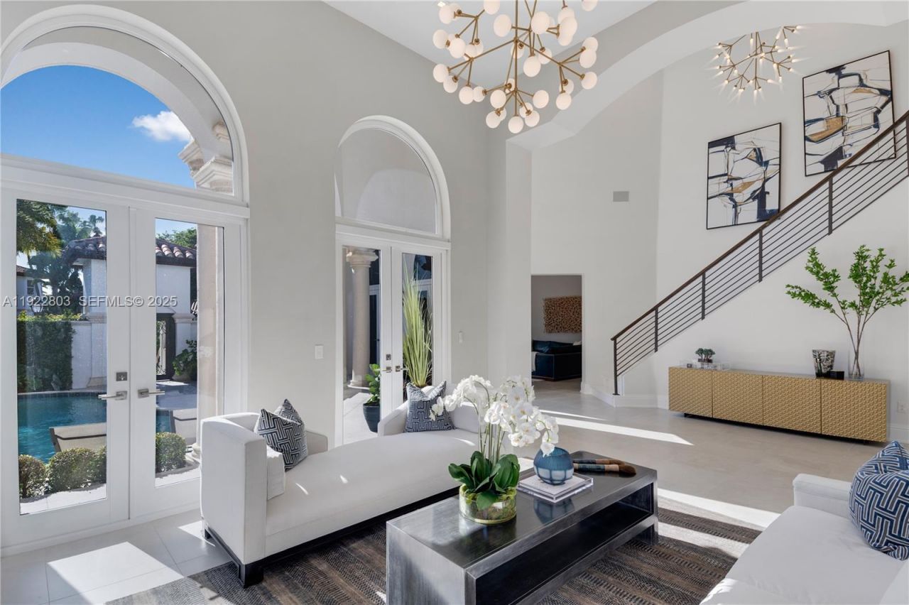 13693 Deering Bay Dr, Coral Gables, FL 33158 Photo