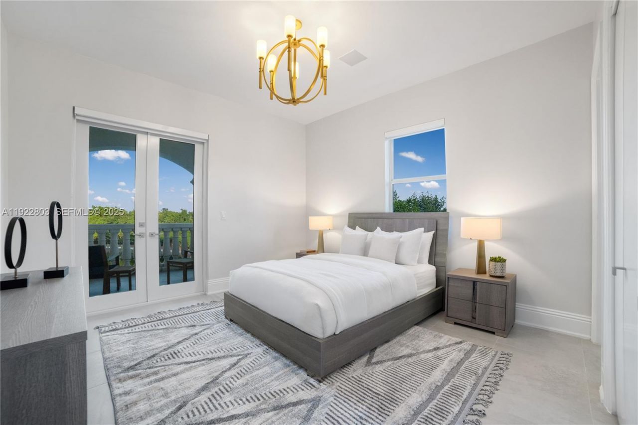 13693 Deering Bay Dr, Coral Gables, FL 33158 Photo