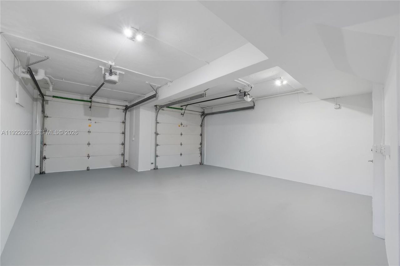 13693 Deering Bay Dr, Coral Gables, FL 33158 Photo