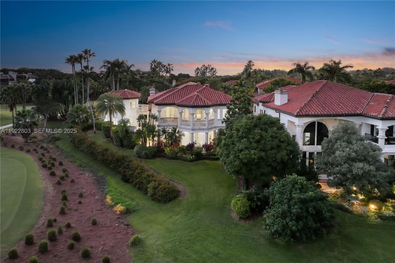 13693 Deering Bay Dr, Coral Gables, FL 33158 Photo