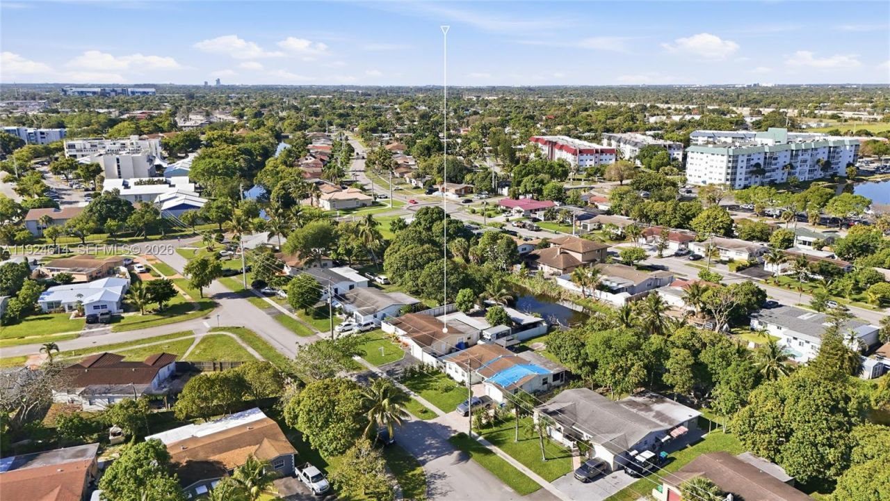 2211 NW 46th Ave, Lauderhill, FL 33313 Photo