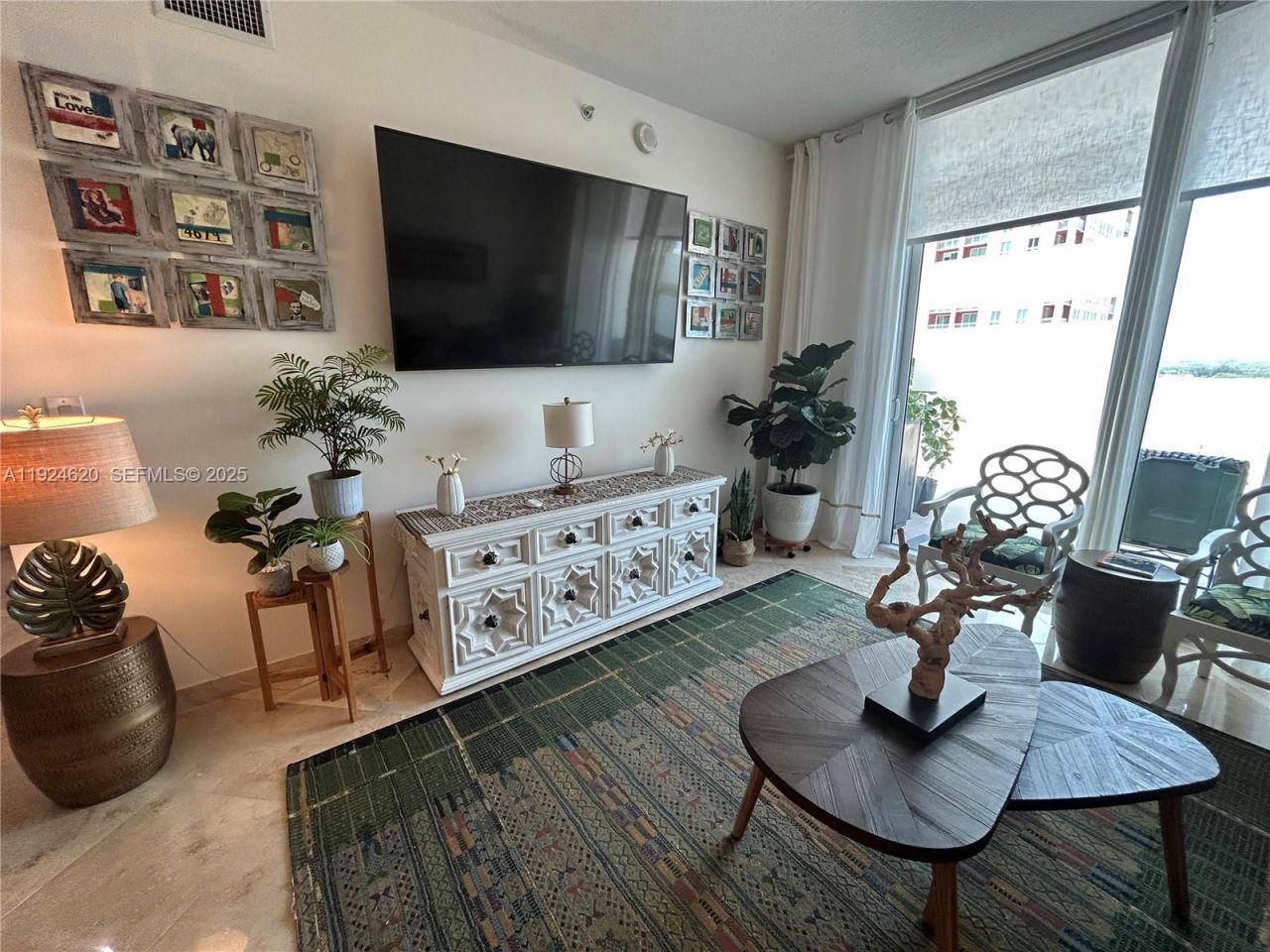 9055 SW 73 Ct, Unit 809, Miami, FL 33156 Photo