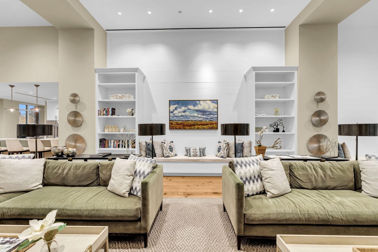 155 Wingo Way Photo 32