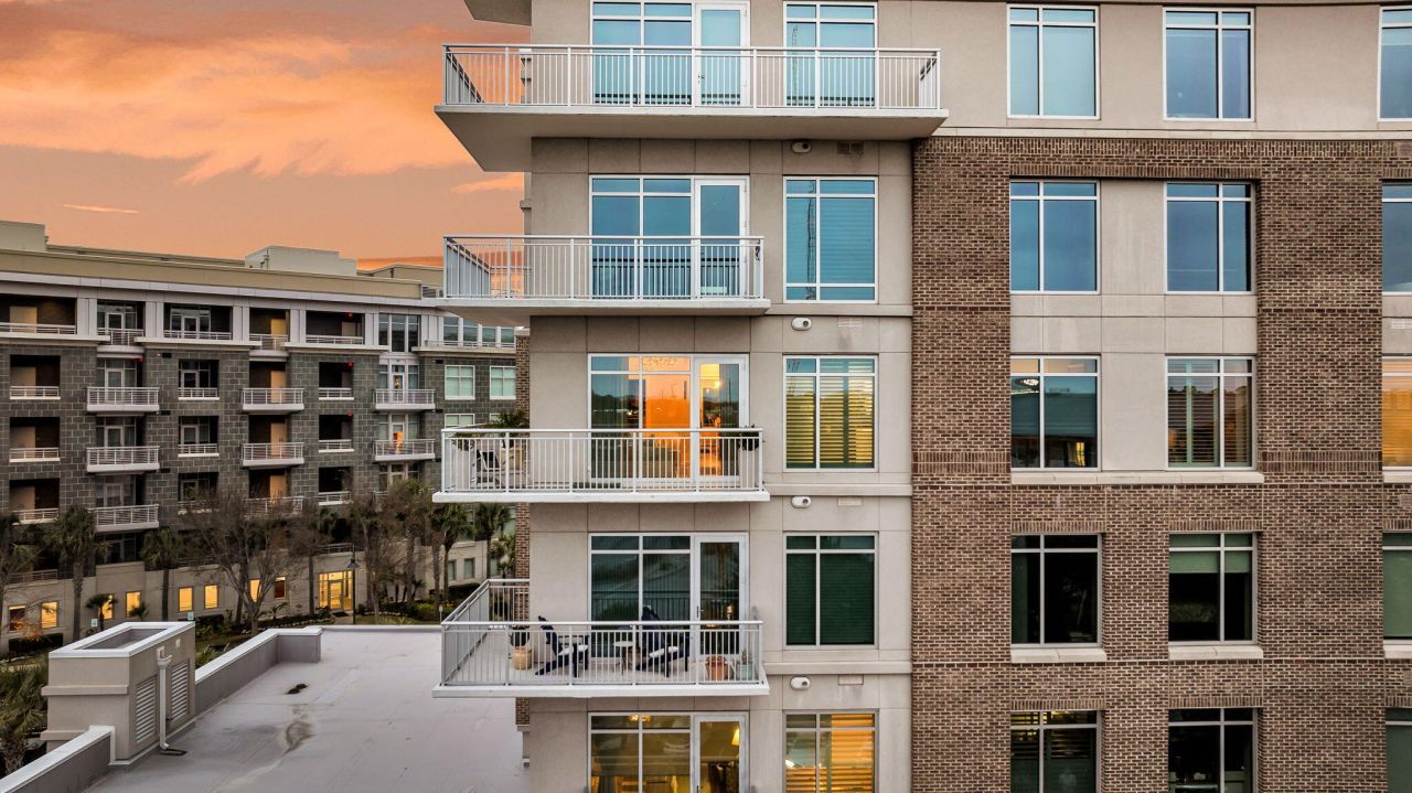 155 Wingo Way Photo 43