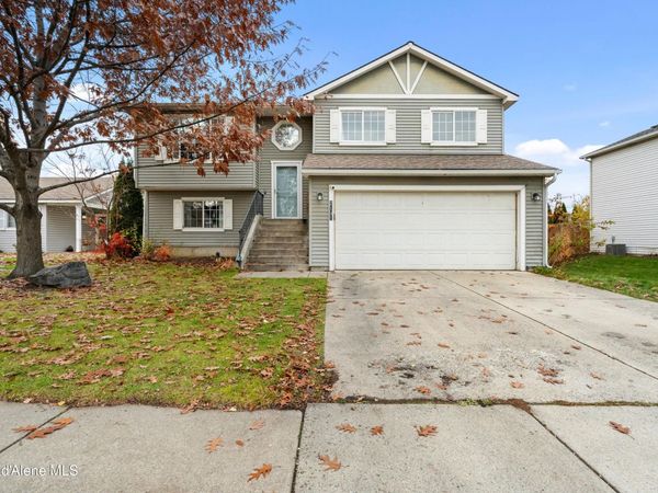 2141 W ROUSSEAU DR, Coeur d'Alene, ID 83815