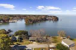 145 Pineridge Road photo 4