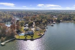 145 Pineridge Road photo 4