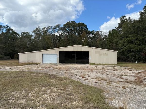 14383 HIGHWAY 21 Highway, Bogalusa, LA 70427