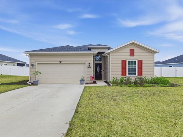 560 NW 4TH AVENUE, WILLISTON, FL 32696