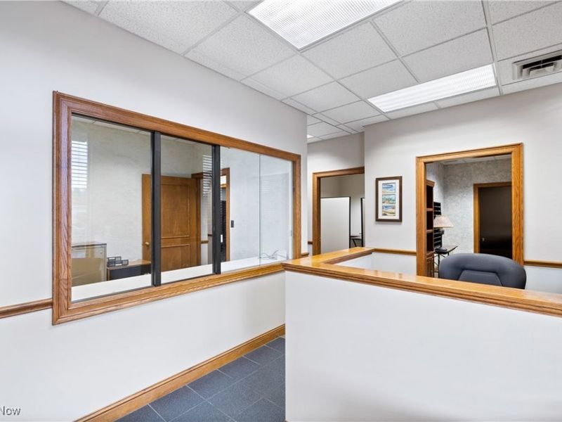 82 N Miller Road, Fairlawn, OH 44333 Photo 17