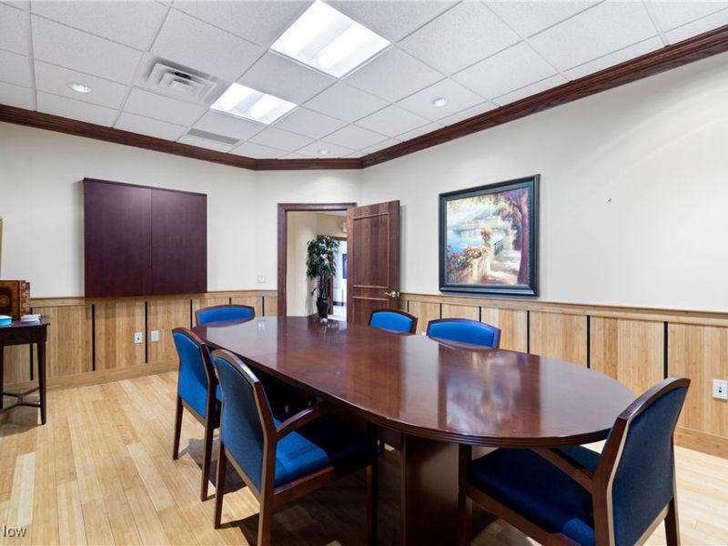 82 N Miller Road, Fairlawn, OH 44333 Photo 9