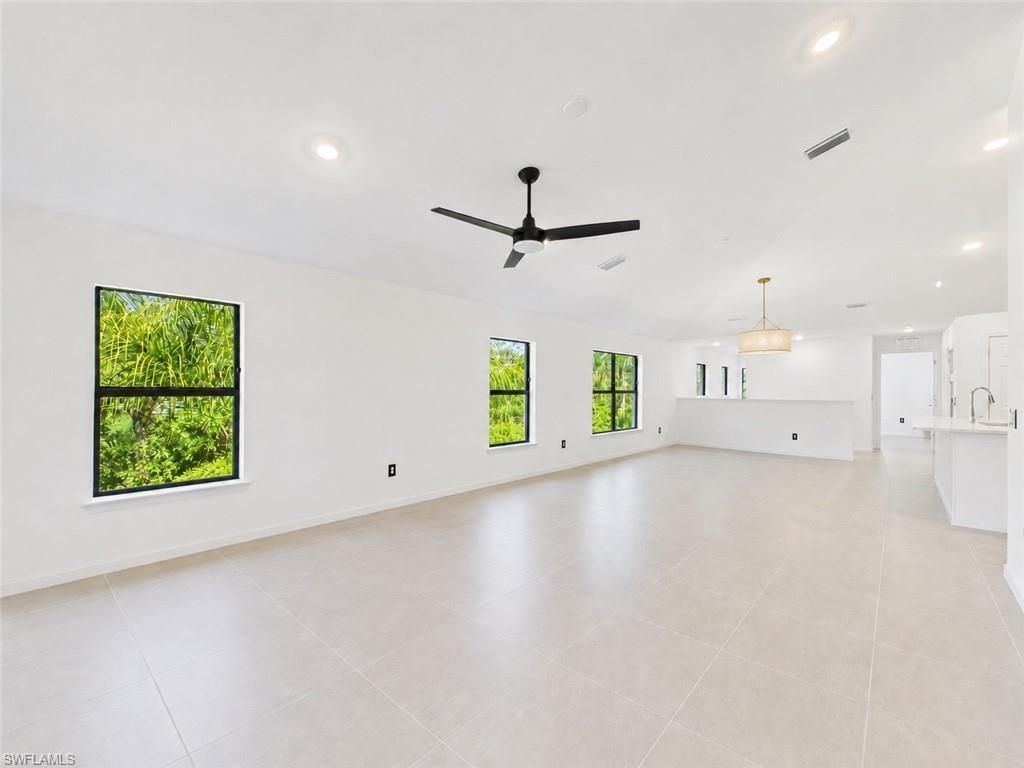 5683 Mayflower Way, Unit 901, Ave Maria, FL 34142 Photo
