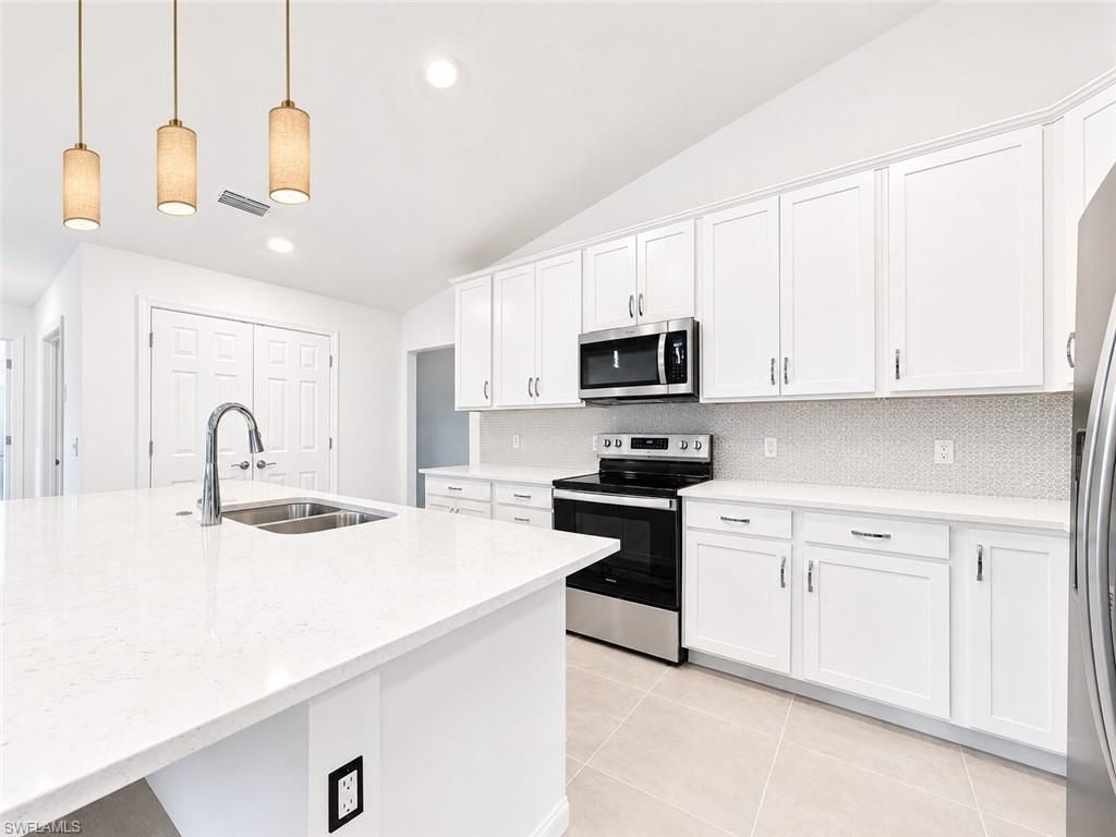 5683 Mayflower Way, Unit 901, Ave Maria, FL 34142 Photo