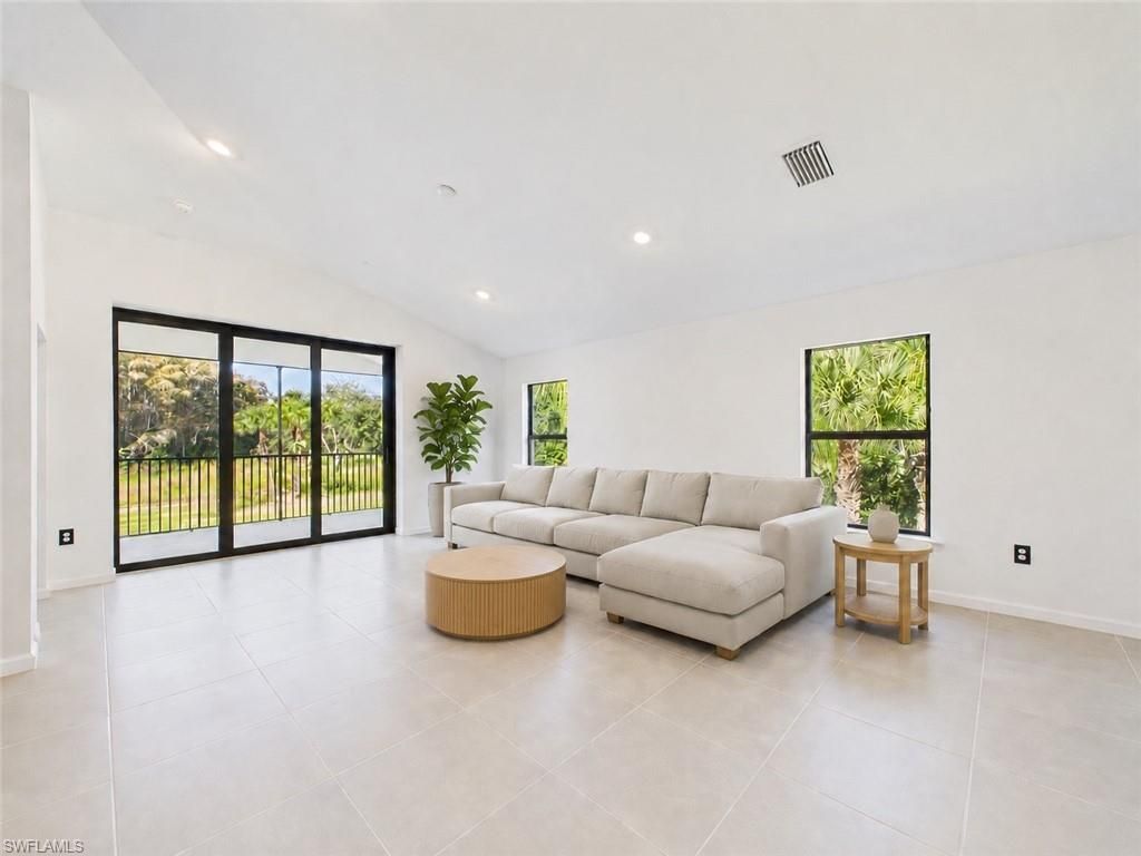 5683 Mayflower Way, Unit 901, Ave Maria, FL 34142 Photo