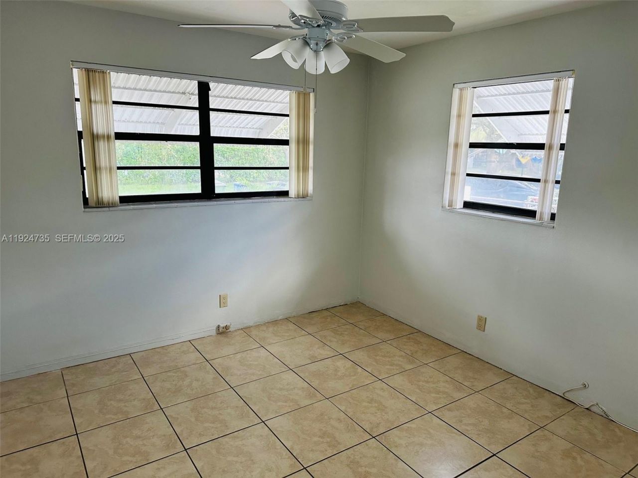 521 SW 9th St, Unit 1, Hallandale Beach, FL 33009 Photo
