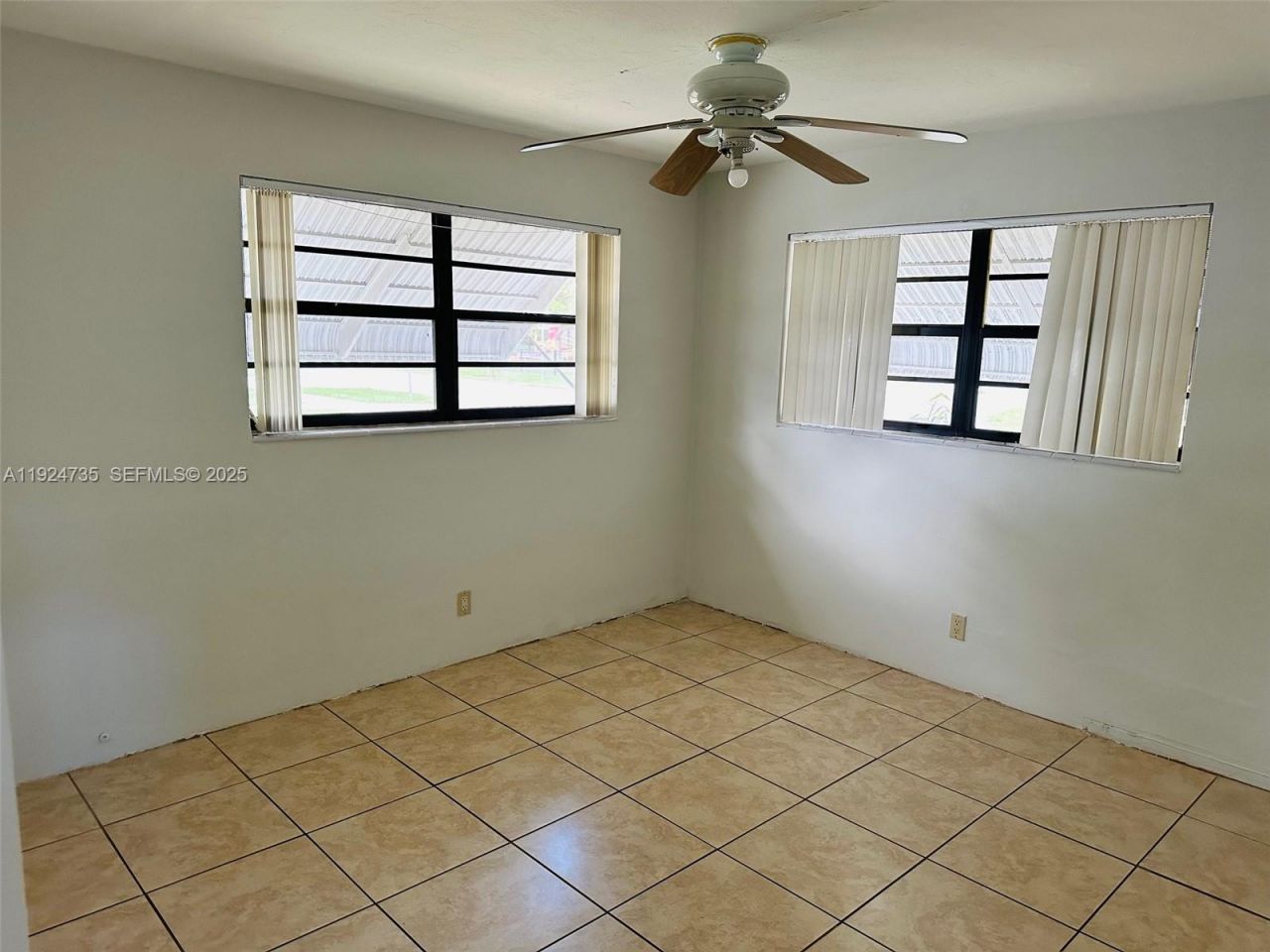 521 SW 9th St, Unit 1, Hallandale Beach, FL 33009 Photo