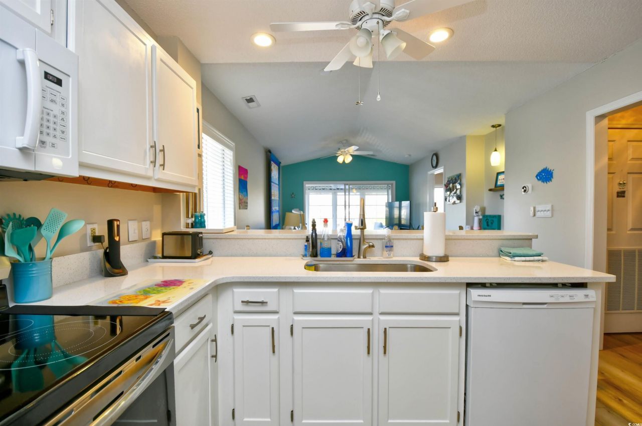 220 Landing Rd. Photo 13