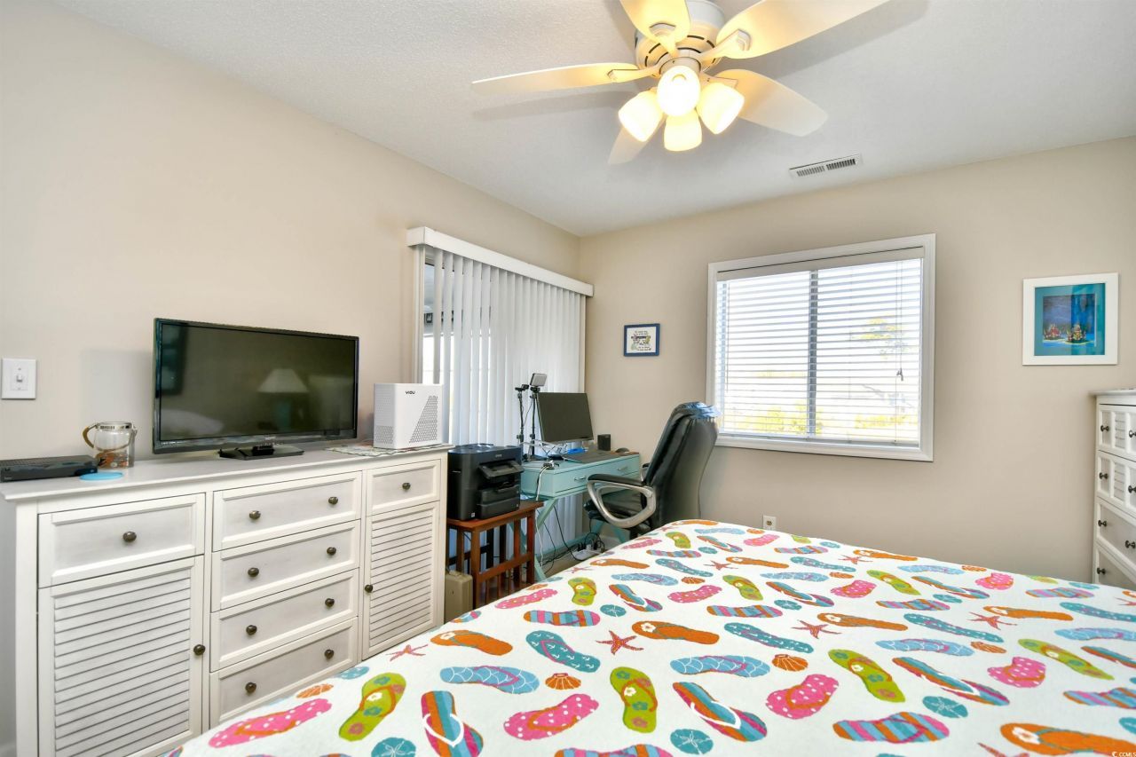 220 Landing Rd. Photo 17