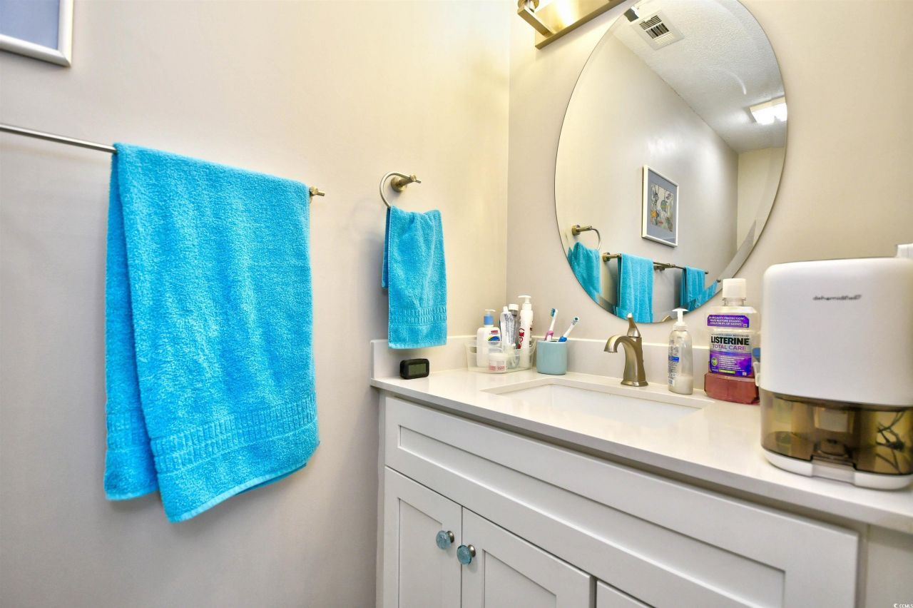 220 Landing Rd. Photo 18