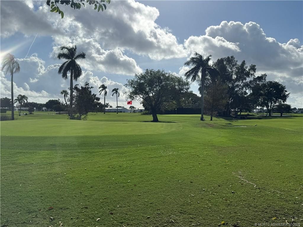 300 SW Golfview Terrace, Unit 152, Boynton Beach, FL 33426 Photo