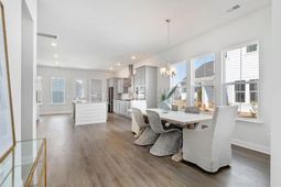 197 Threaded Fern Street photo 4