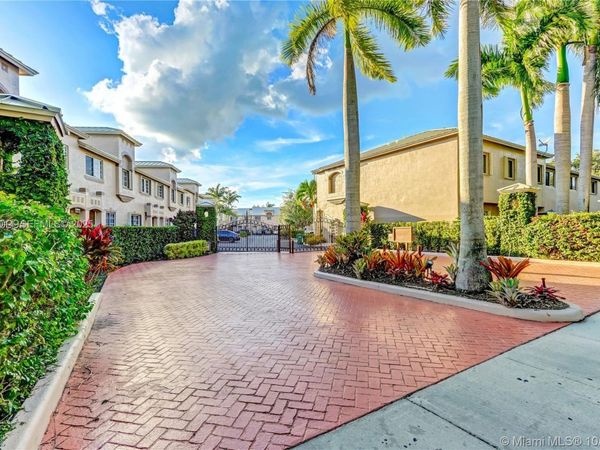 15750 SW 92nd Ave, Unit 29C, Palmetto Bay, FL 33157