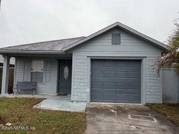 8360 CENTURY POINT Drive N, Jacksonville, FL 32216