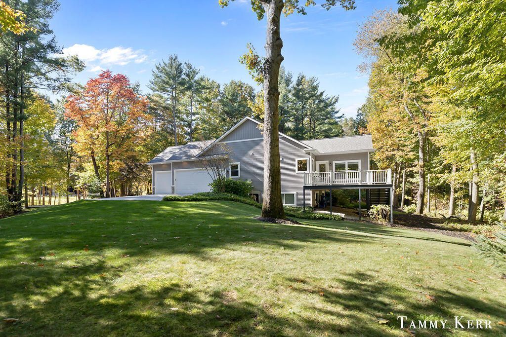 3388 Palmer Drive, Saugatuck, MI 49453 Main Photo