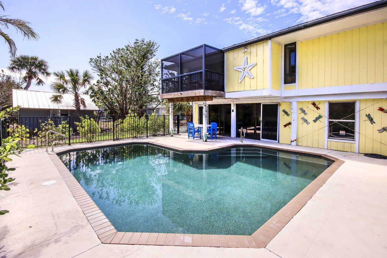 662 Donax St, Sanibel, FL 33957 Photo