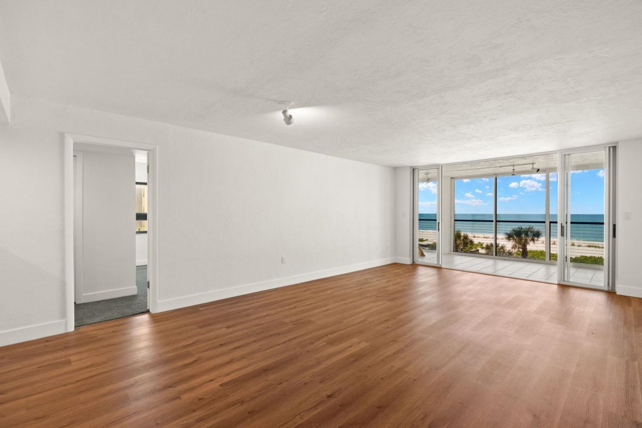 2915 W Gulf Dr, Unit A-201, Sanibel, FL 33957 Photo