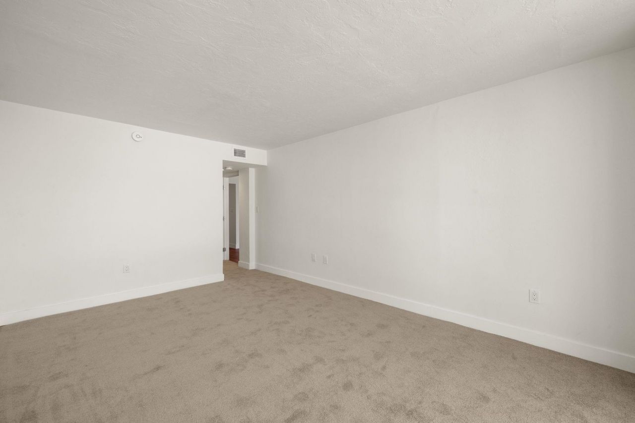 2915 W Gulf Dr, Unit A-201, Sanibel, FL 33957 Photo