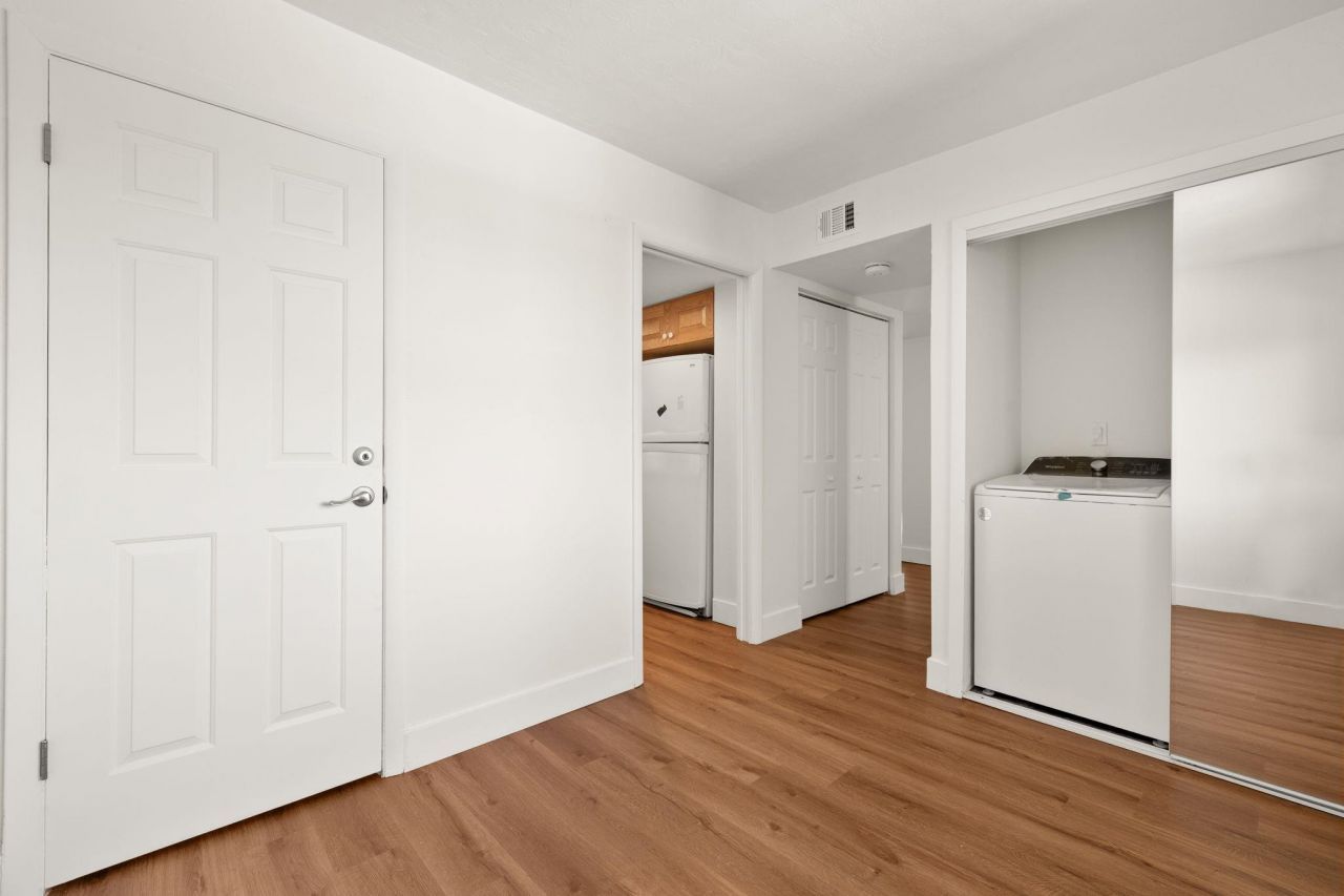 2915 W Gulf Dr, Unit A-201, Sanibel, FL 33957 Photo