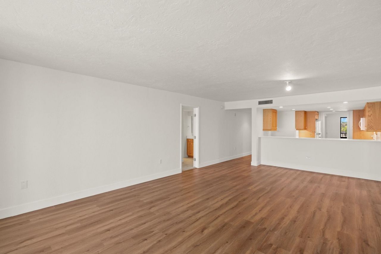 2915 W Gulf Dr, Unit A-201, Sanibel, FL 33957 Photo