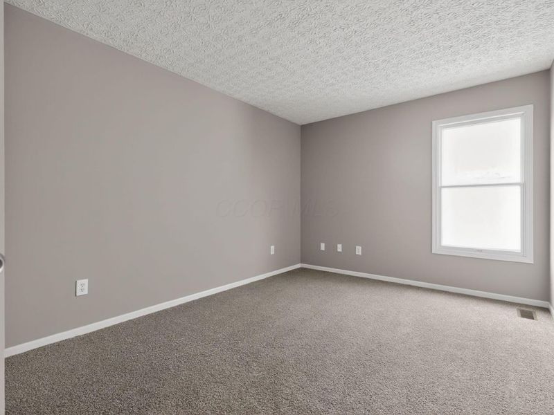 1175 Onaway Court , Columbus, OH 43228 Photo 8