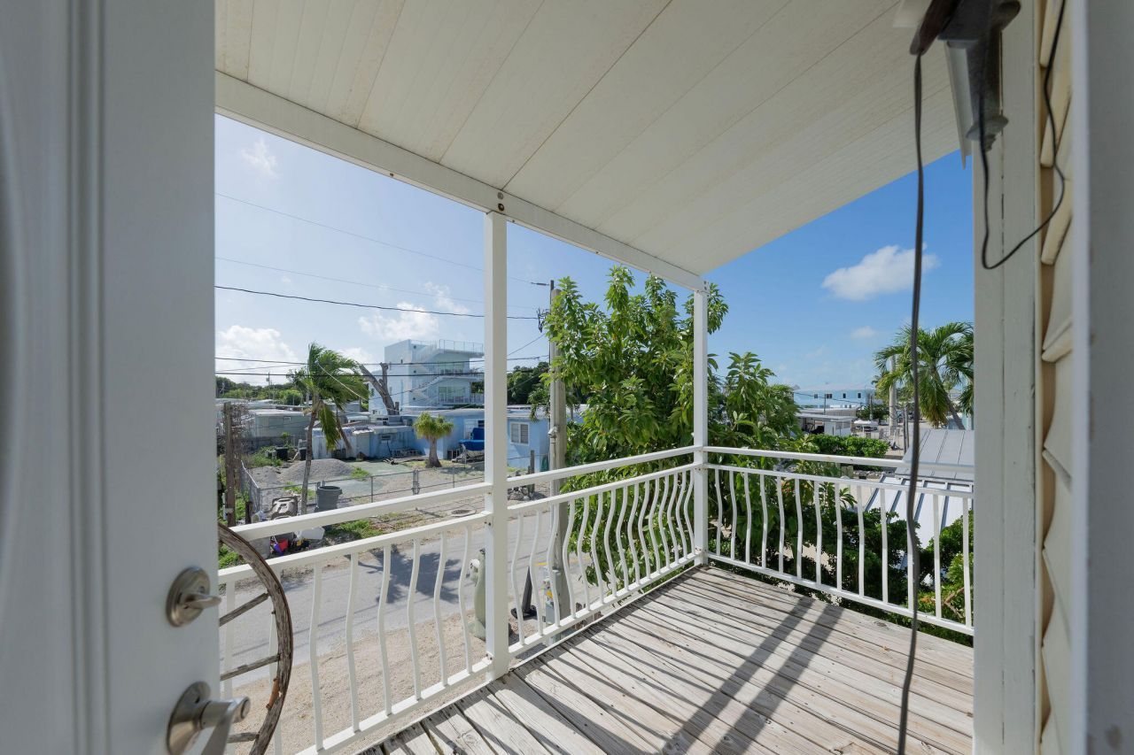 27 Avenue D, Key Largo, FL 33037 Photo
