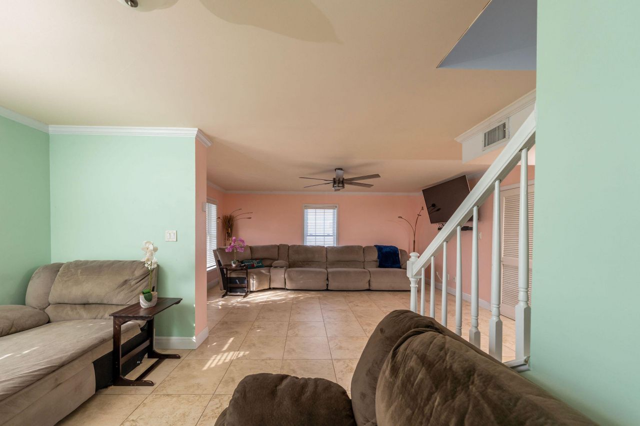 27 Avenue D, Key Largo, FL 33037 Photo