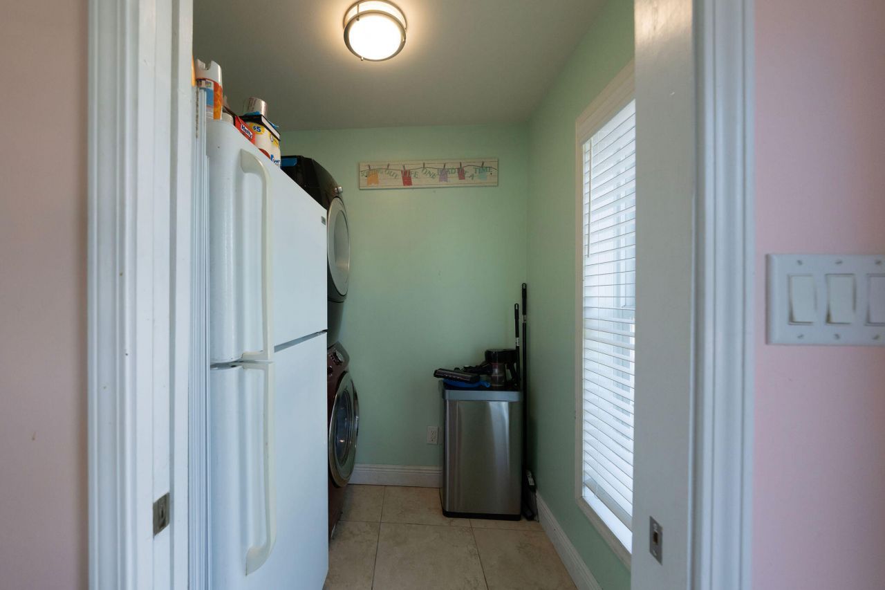 27 Avenue D, Key Largo, FL 33037 Photo