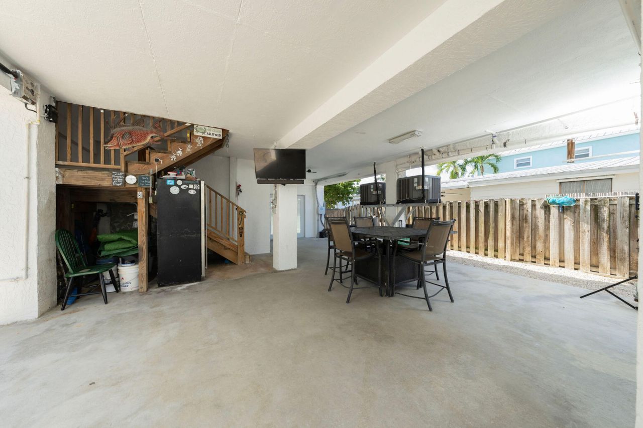 27 Avenue D, Key Largo, FL 33037 Photo