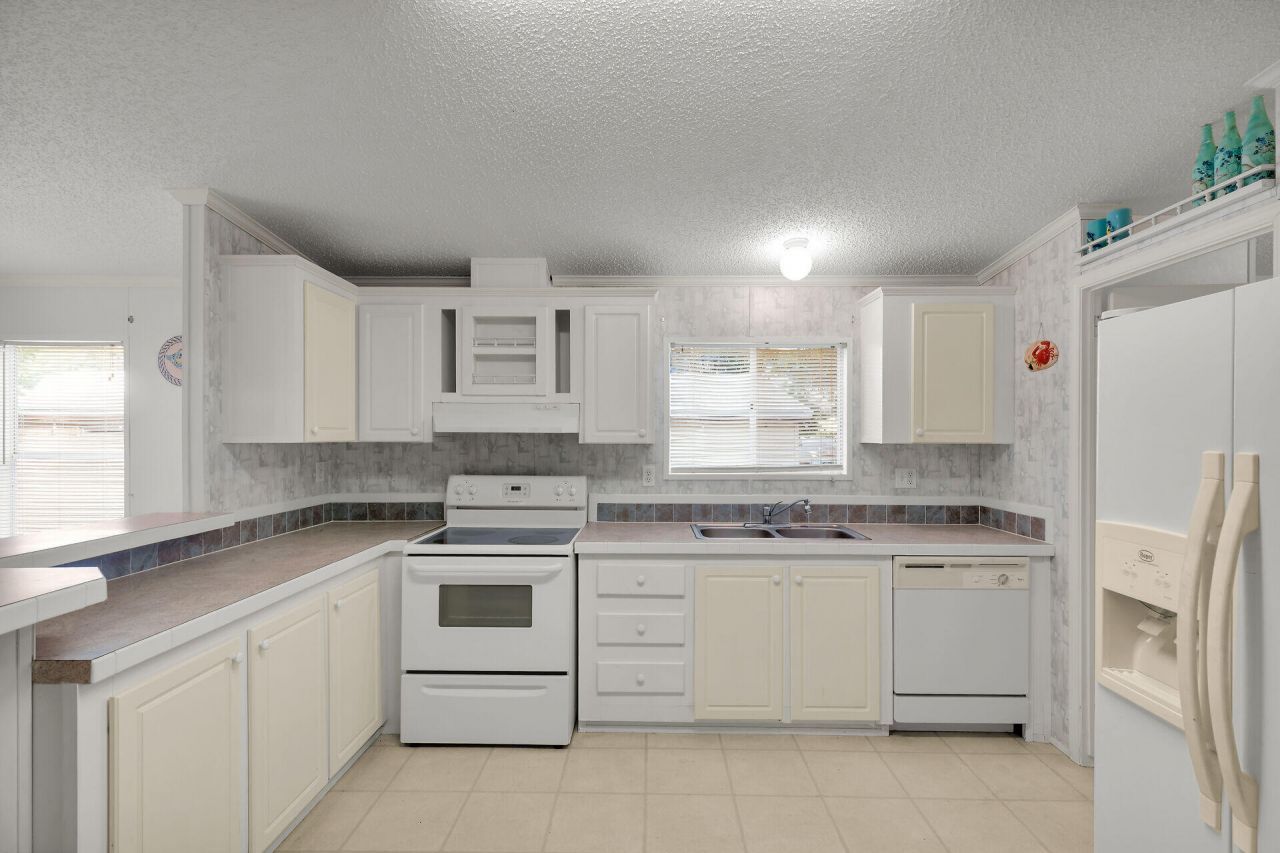 222 Cuba Road, Tavernier, FL 33037 Photo