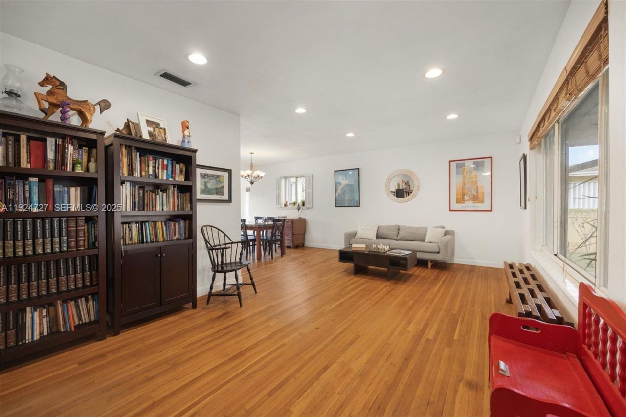 1420 SW 82nd Ave, Miami, FL 33144 Photo