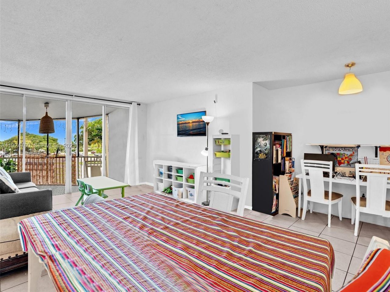 1780 NE 191st St, Unit 205-2, Miami, FL 33179 Photo