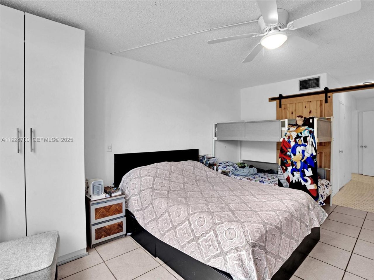 1780 NE 191st St, Unit 205-2, Miami, FL 33179 Photo