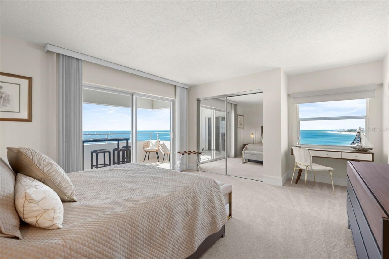 1750 Benjamin Franklin Drive, Unit 8D, Sarasota, FL 34236 Photo