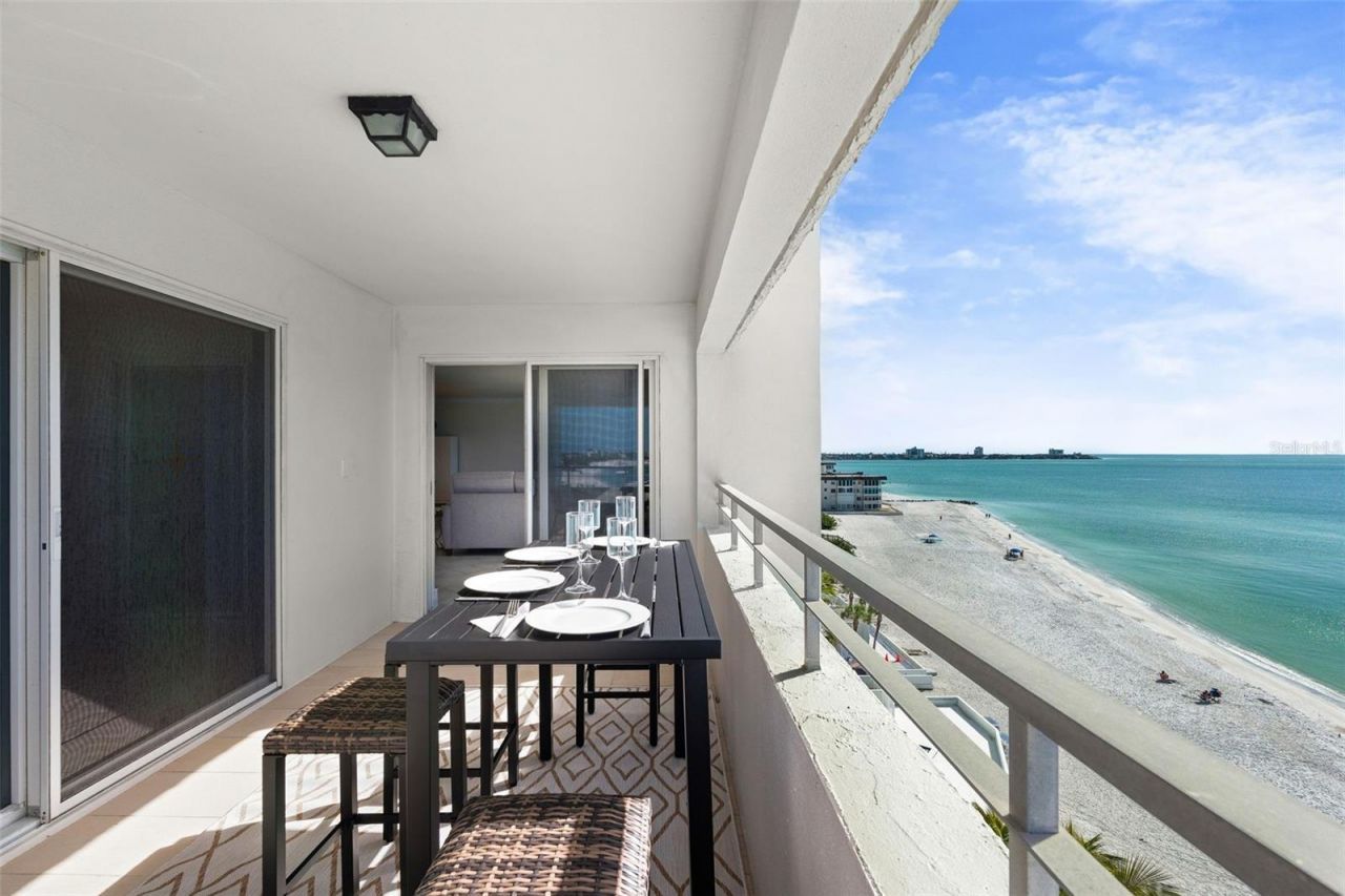 1750 Benjamin Franklin Drive, Unit 8D, Sarasota, FL 34236 Photo